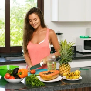 mulheres cozinhando comida saudável